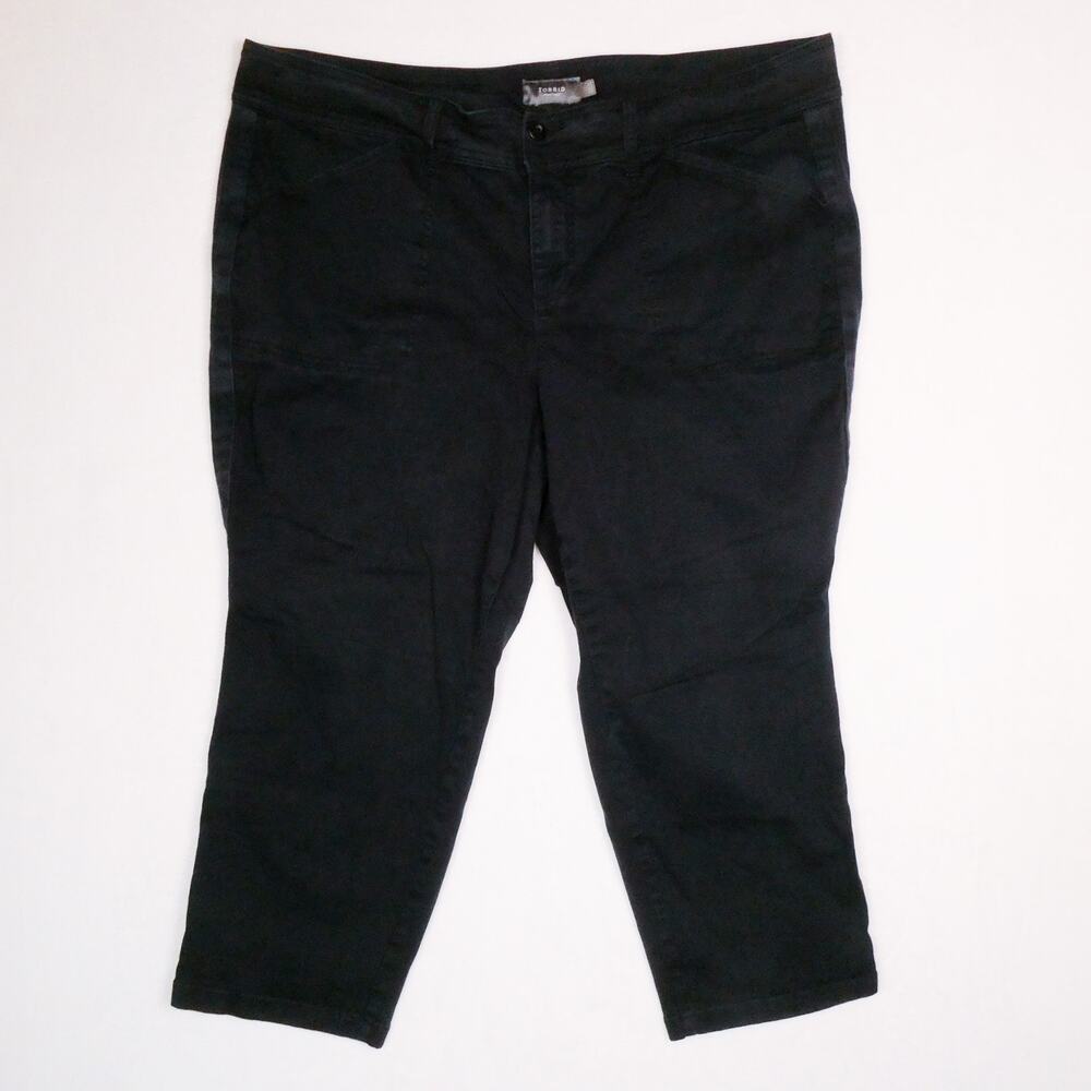Torrid Black Fatigue Cropped Pants Size 22 Side Stripe Graphic Stretch Jeans